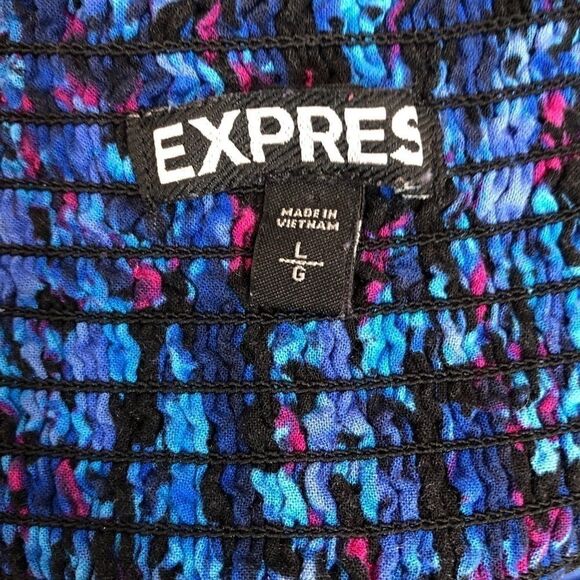 Express Size Small Pretty Summer Dress! - Picture 4 of 10